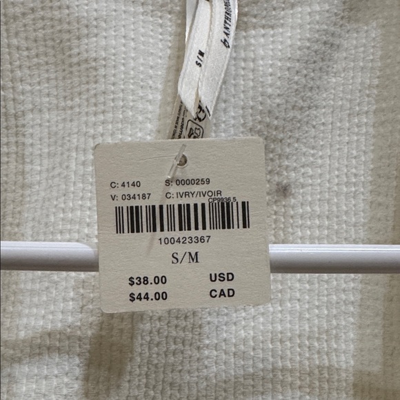 By Anthropologie Seamless Henley Crop Top - Picture 6 of 7